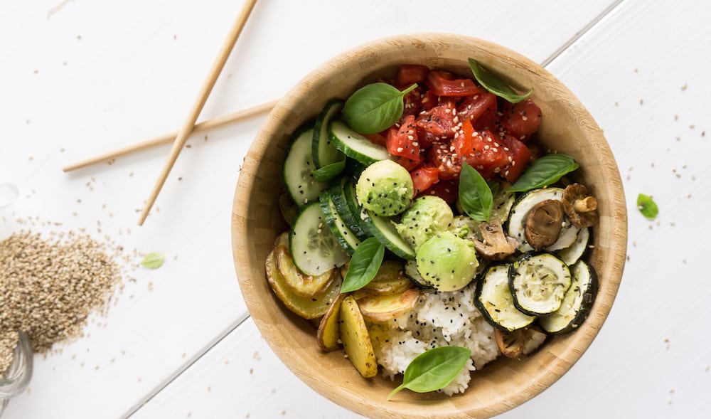 Buddha Bowl mit Kartoffeln und Reis